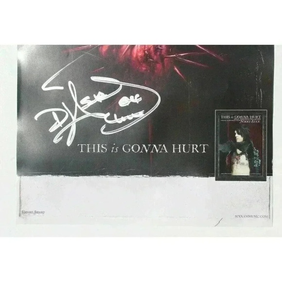 SIXX: A.M This Is Gonna Hurt Ltd Ed New RARE Tour Autographed Signed Poster - Picture 4 of 4